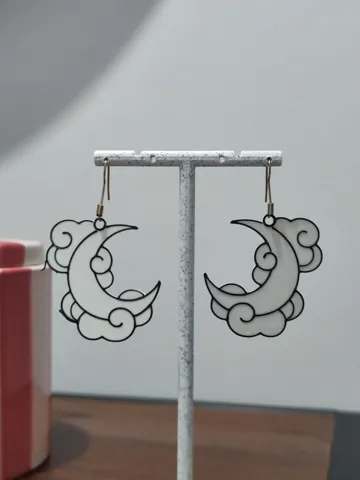 Pendientes: Aretes Luna mística — vista de referencia 3