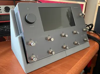 Neural DSP Quad Cortex Stand