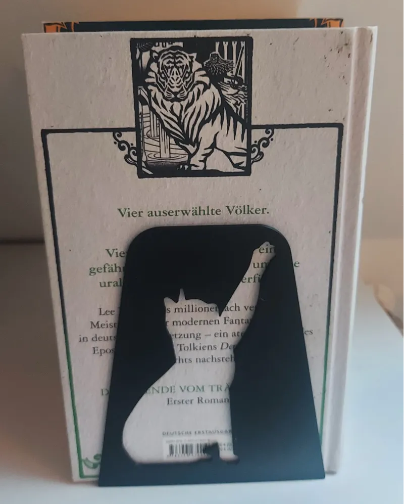 Simple Cat Bookstand