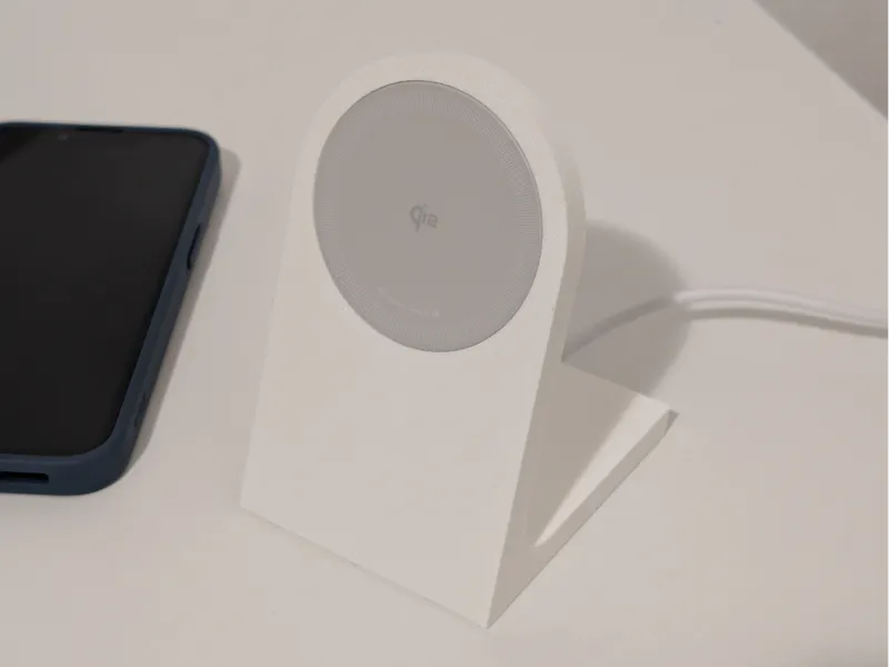 Anker MagGo 15w Qi2 Holder
