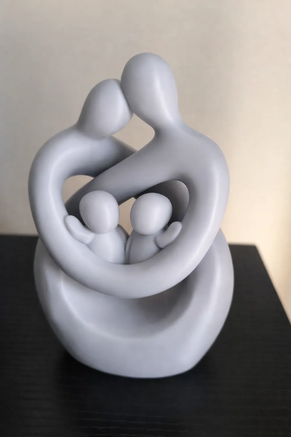 Escultura Abraço Familiar Gêmeos Design Minimalista - Modelo gratuito ...