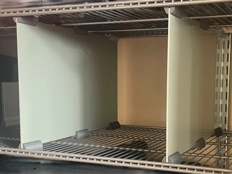 Elfa wire shelf divider