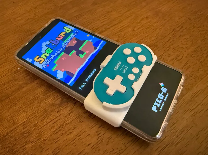 8bitDo Zero 2 mobile phone clip