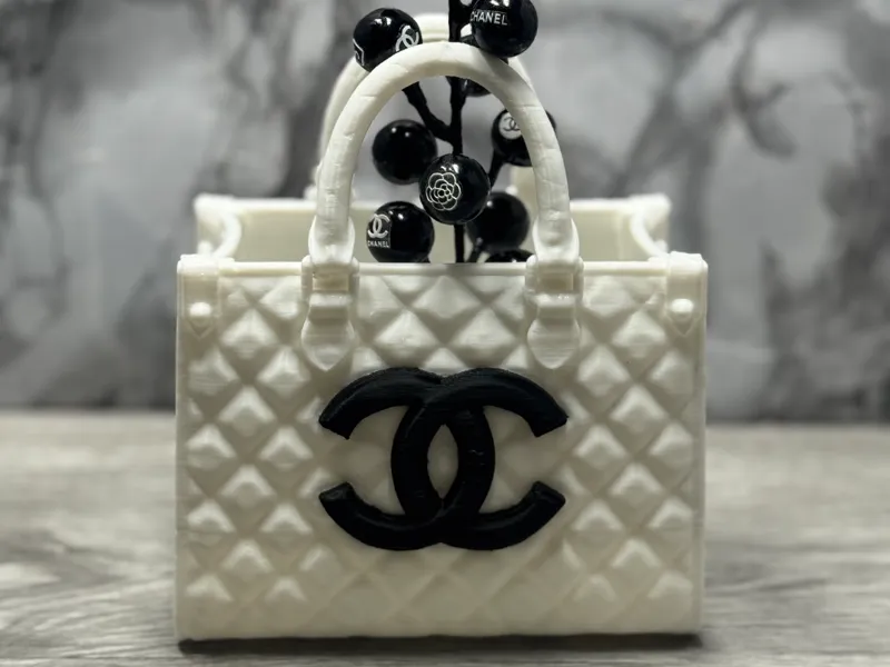 Chanel Quilted Handbag | Vanity | Designer | New