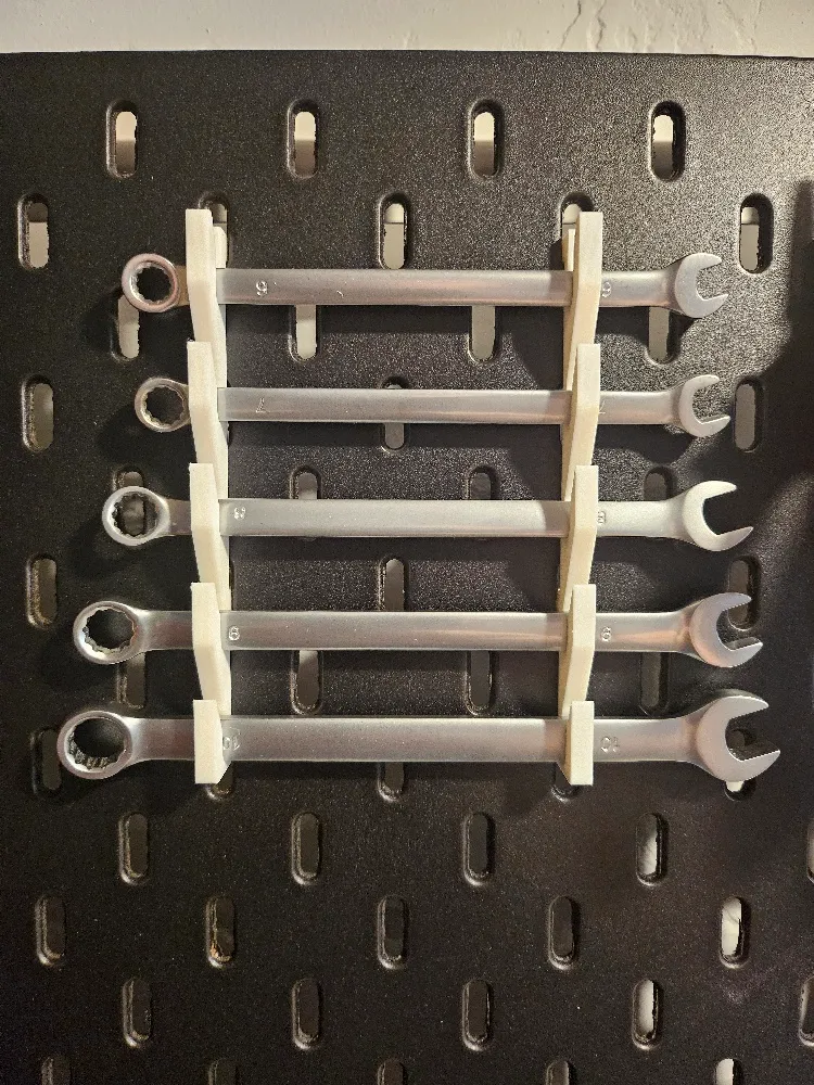 Skadis Wrench Holder