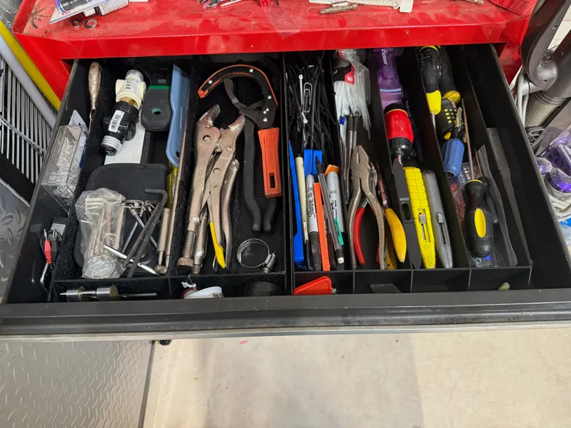Craftsman tool chest 422mm deep