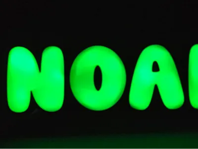 Noah Namen LED Lightbox