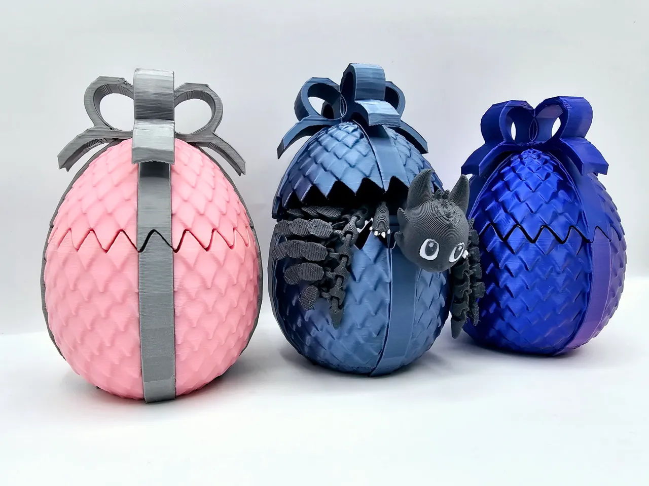 Gift Wrapped Dragon Egg view 2