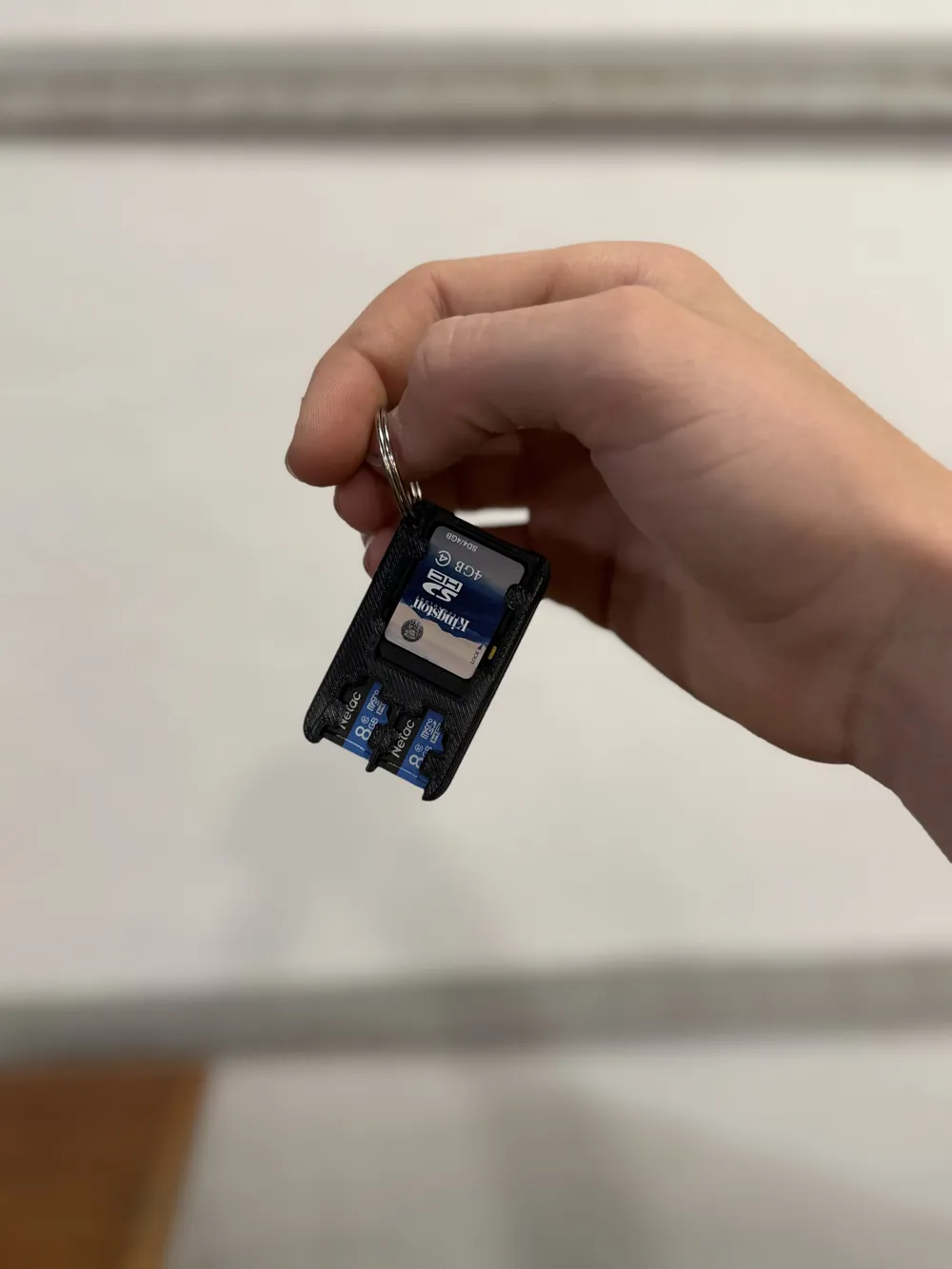 Microsd Card Keychain Compact SD & MicroSD Card Holder Keychain by Davidheber MakerWorld ...