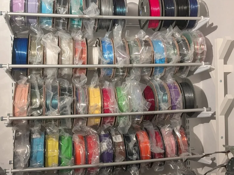 Wall-Filament Rack for Shelving Brackets (Biltema)