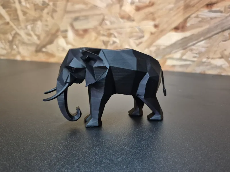 Low Poly Elefant