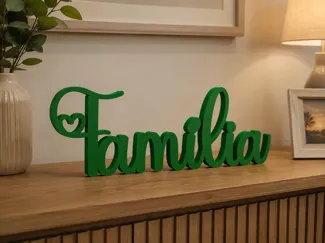 Família – Palavra Decorativa para Impressão 3D