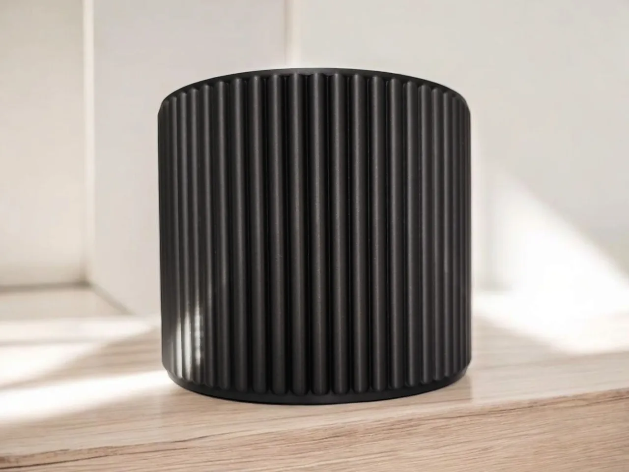 Modern Ribbed Bathroom Organizer, Make- Up Cup view 4