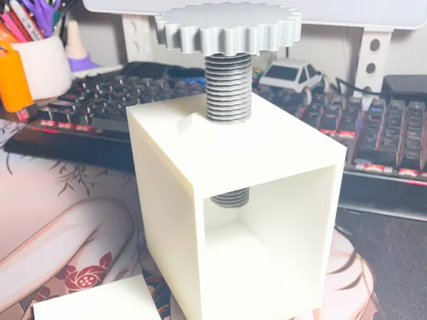https://makerworld.bblmw.com/makerworld/model/USafdd59ee104251/design/2025-10-13_9bdb78df38cf78.png