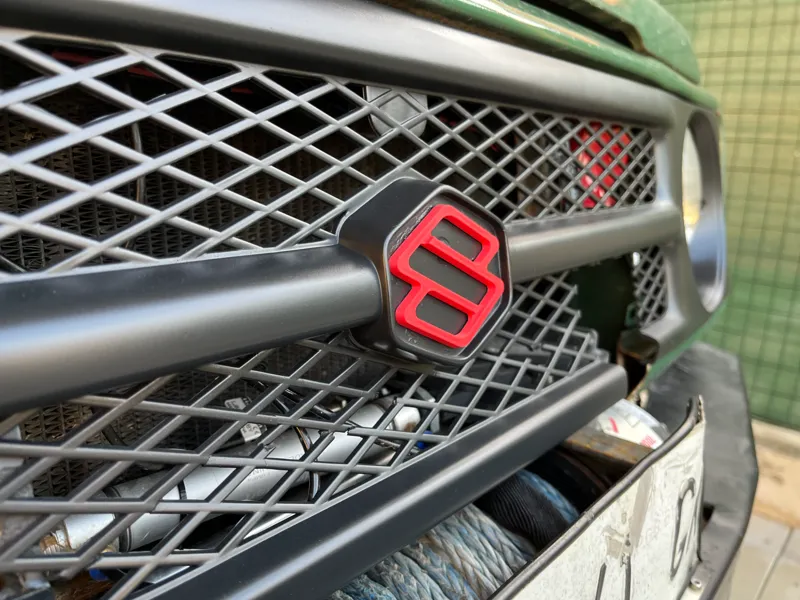 Suzuki Samurai Emblem - Logo