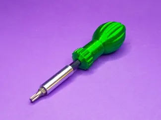 Bit collet screwdriver with storage