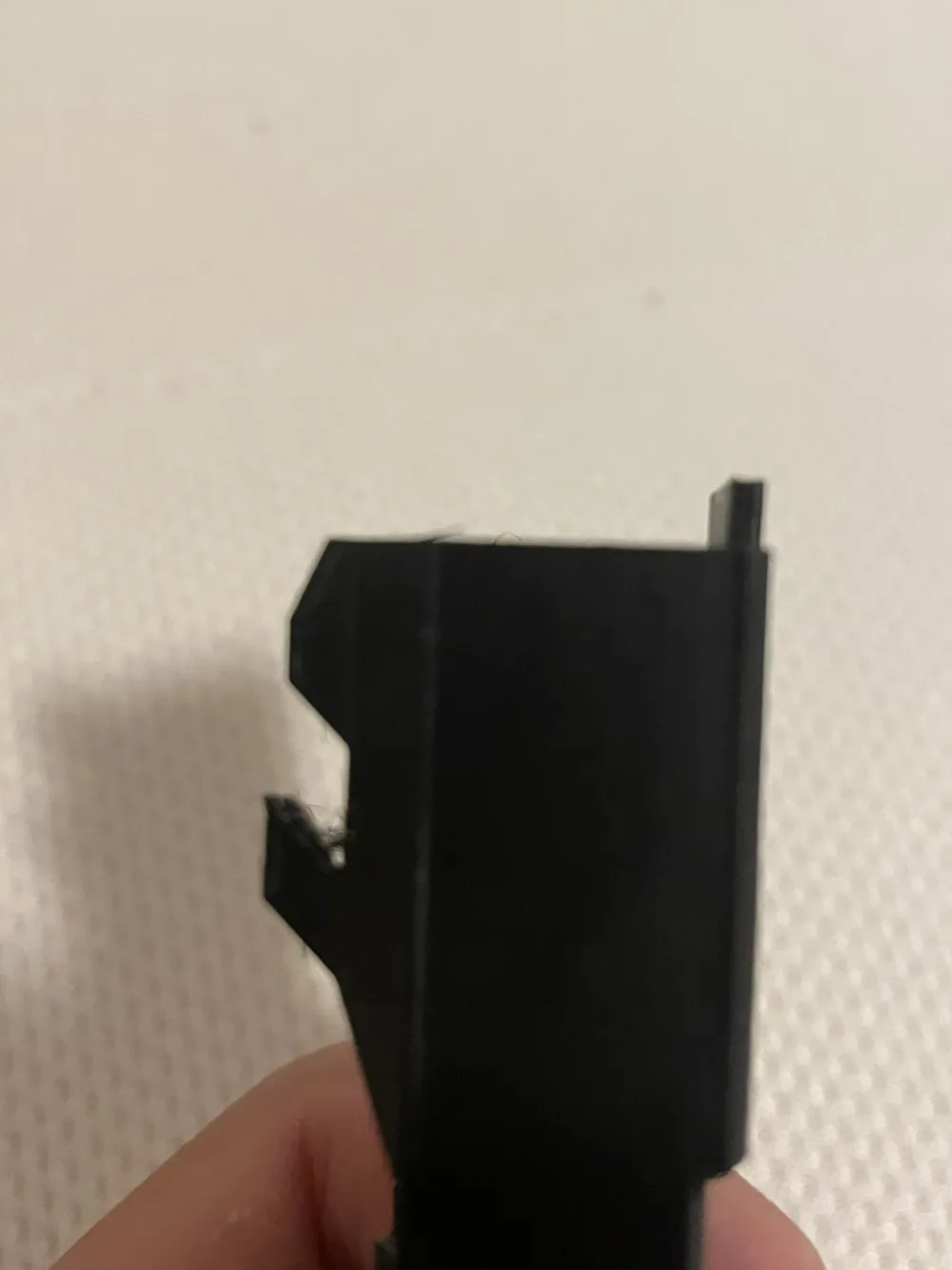 Glock 17 — Wikipédia, image size:1000x1333