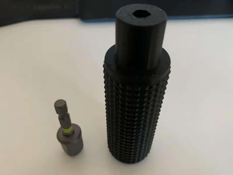 1/4" Hex Bit Snap Fit Handle