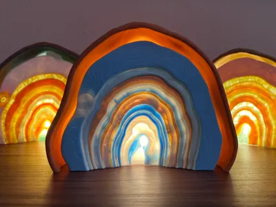 Geode LED Lamp Crystal Illusion Glow