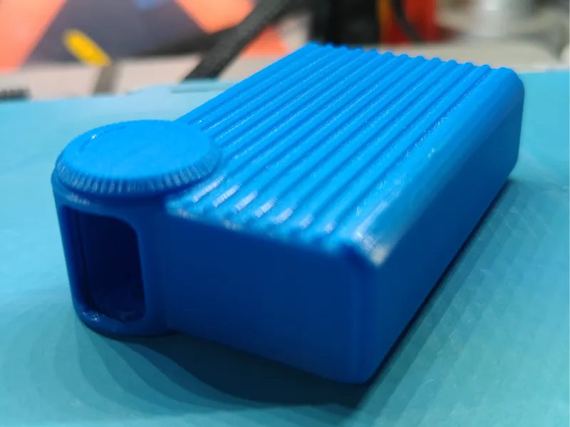 20支装转动开关粗支烟盒