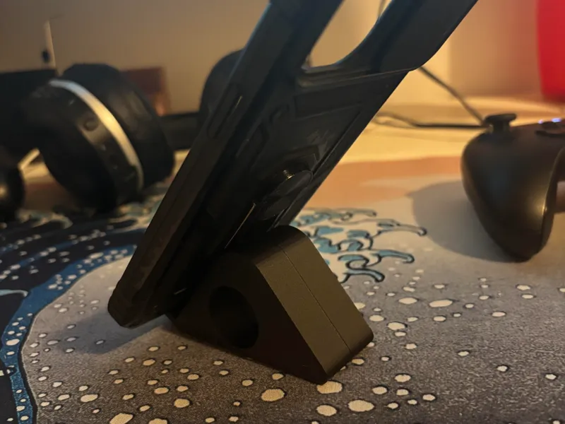 Simple Phone Stand