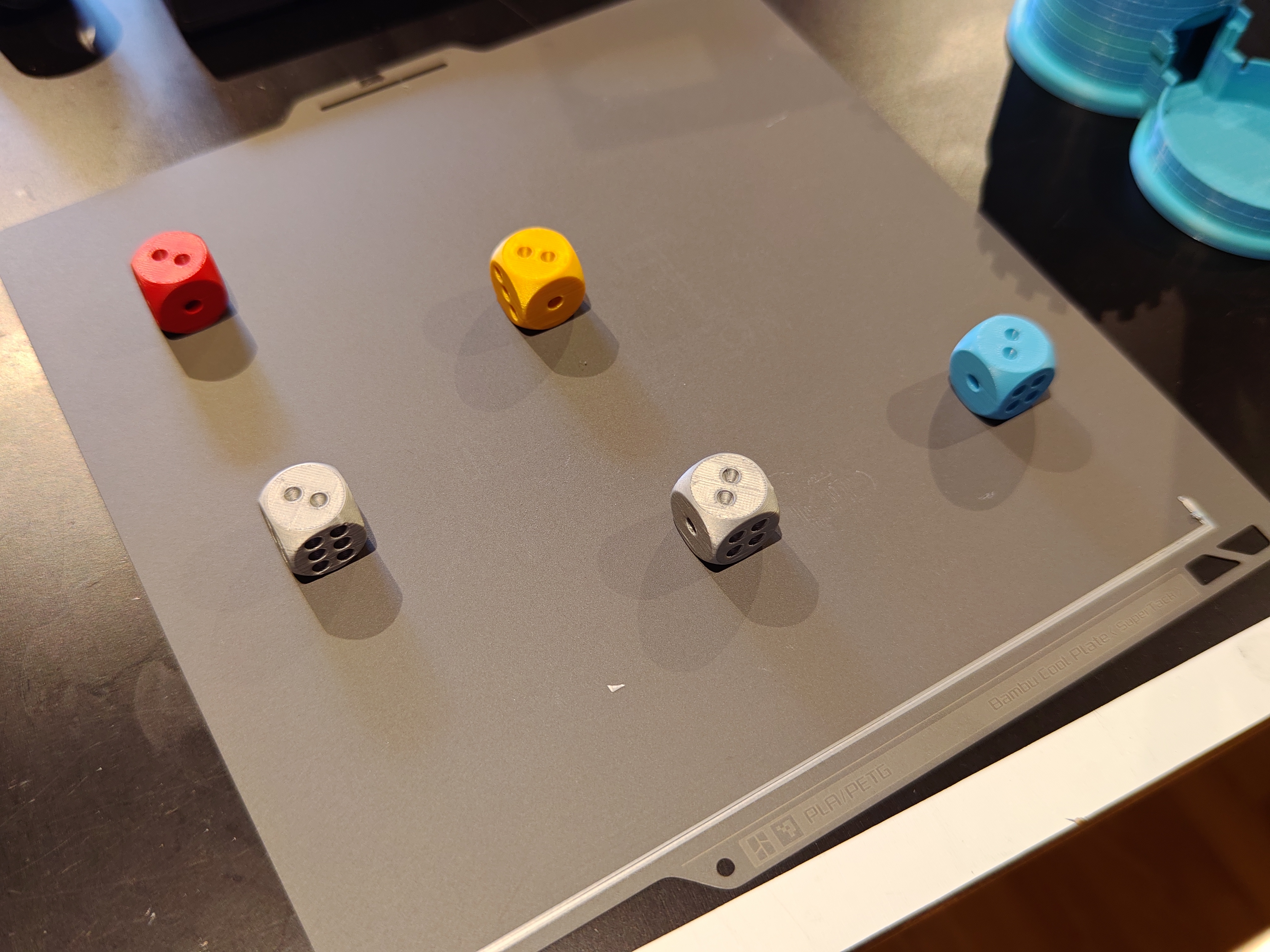 Miniatura 4 do modelo 3D Dice