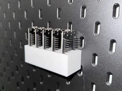 5 Esp32 skadis holder