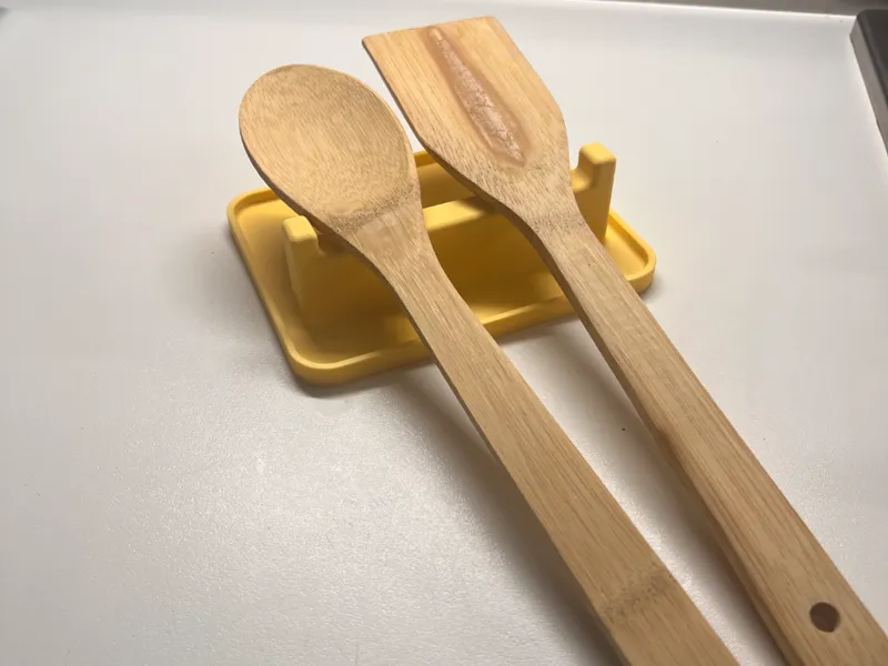 Spoon holder