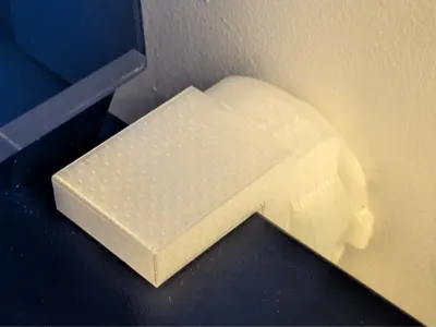Anti wobble desk clamp