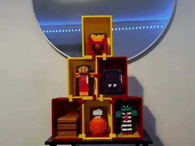 McDonald's Minecraft Meal Toy Stand 