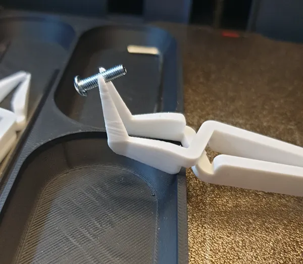 https://makerworld.bblmw.com/makerworld/model/USb0072446a04070/design/2025-01-18_43491307cedb8.jpg