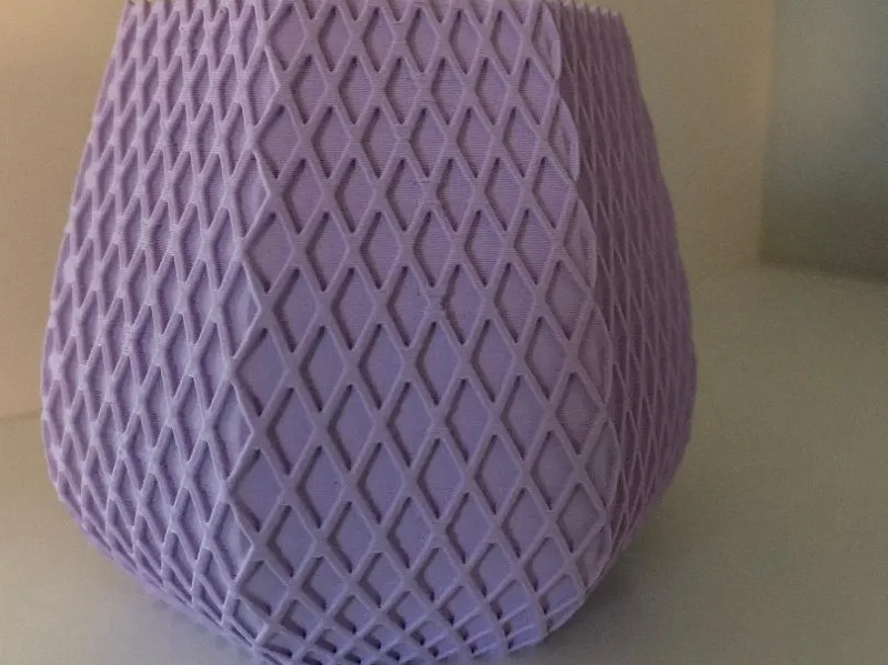 SEVEN SIDED PLANTER
