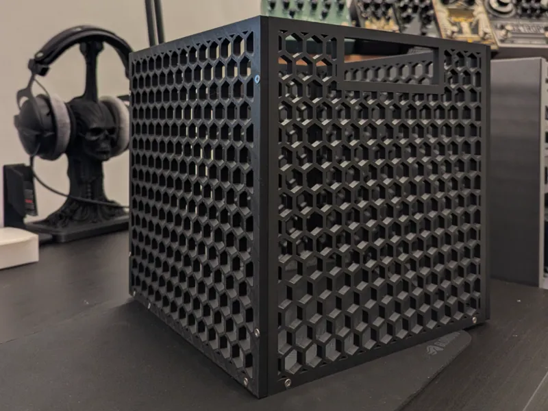 Large Hexagon Box (240 mm)