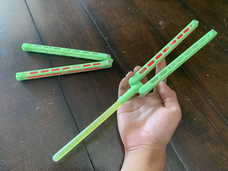 Glowstick Balisong - fridgewater