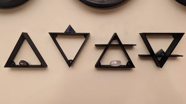 https://makerworld.bblmw.com/makerworld/model/USb0233a4704cc7b/design/2023-11-18_666c2b19a15a5.jpg