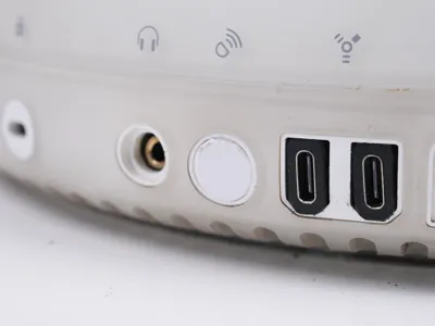 iMac G4 Port Plugs (2.5mm headphone + Mini VGA)