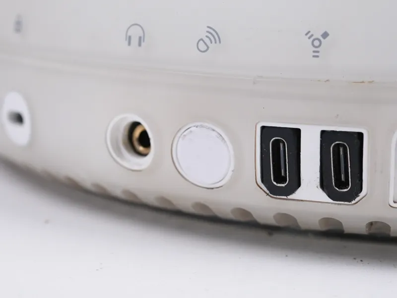 iMac G4 Port Plugs (2.5mm headphone + Mini VGA)
