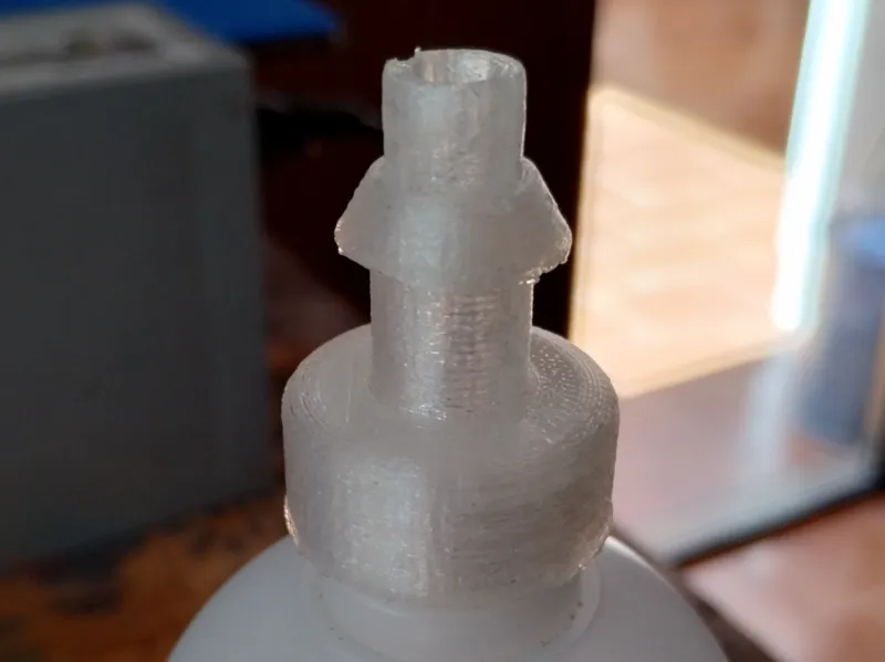Bottle Cap with nozzle