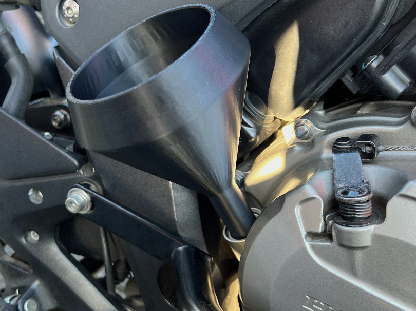 Motorrad Öltrichter
