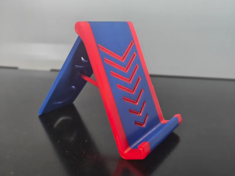 Adjustable phone stand