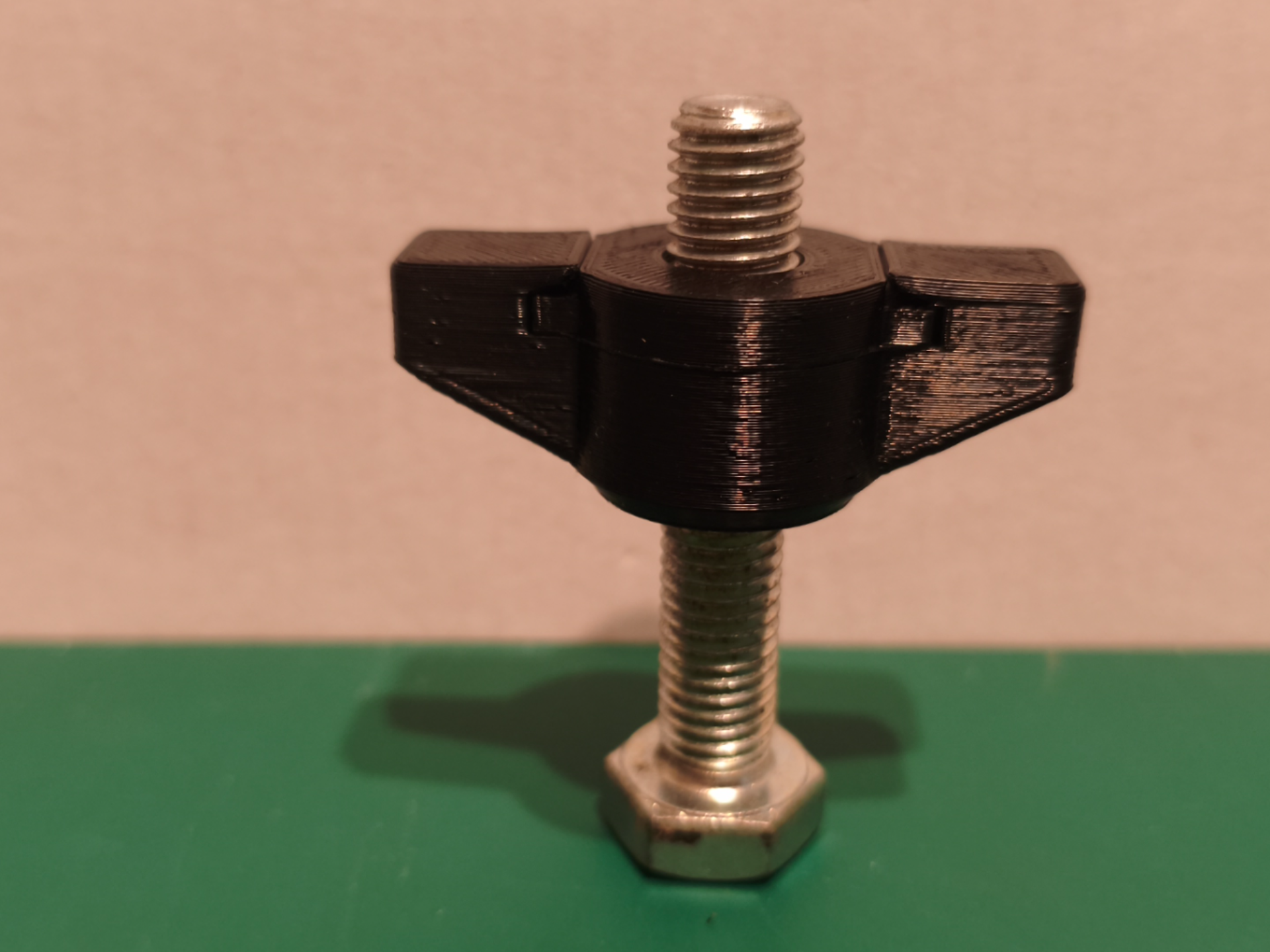 Ergonomic M10 Butterfly Knob - PETG Optimized