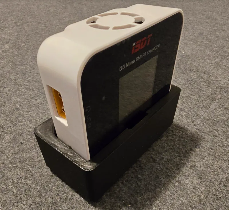 Gridfinity ISDT Q6 Nano charger holder