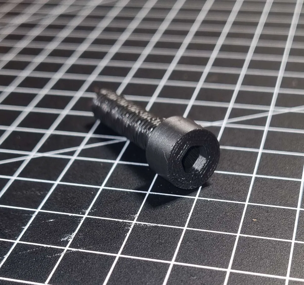 Vis à tête cylindrique M8