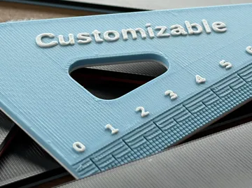 Letrero o emblema decorativo: Set Square Maker - Customizable Set Square — vista de referencia 3