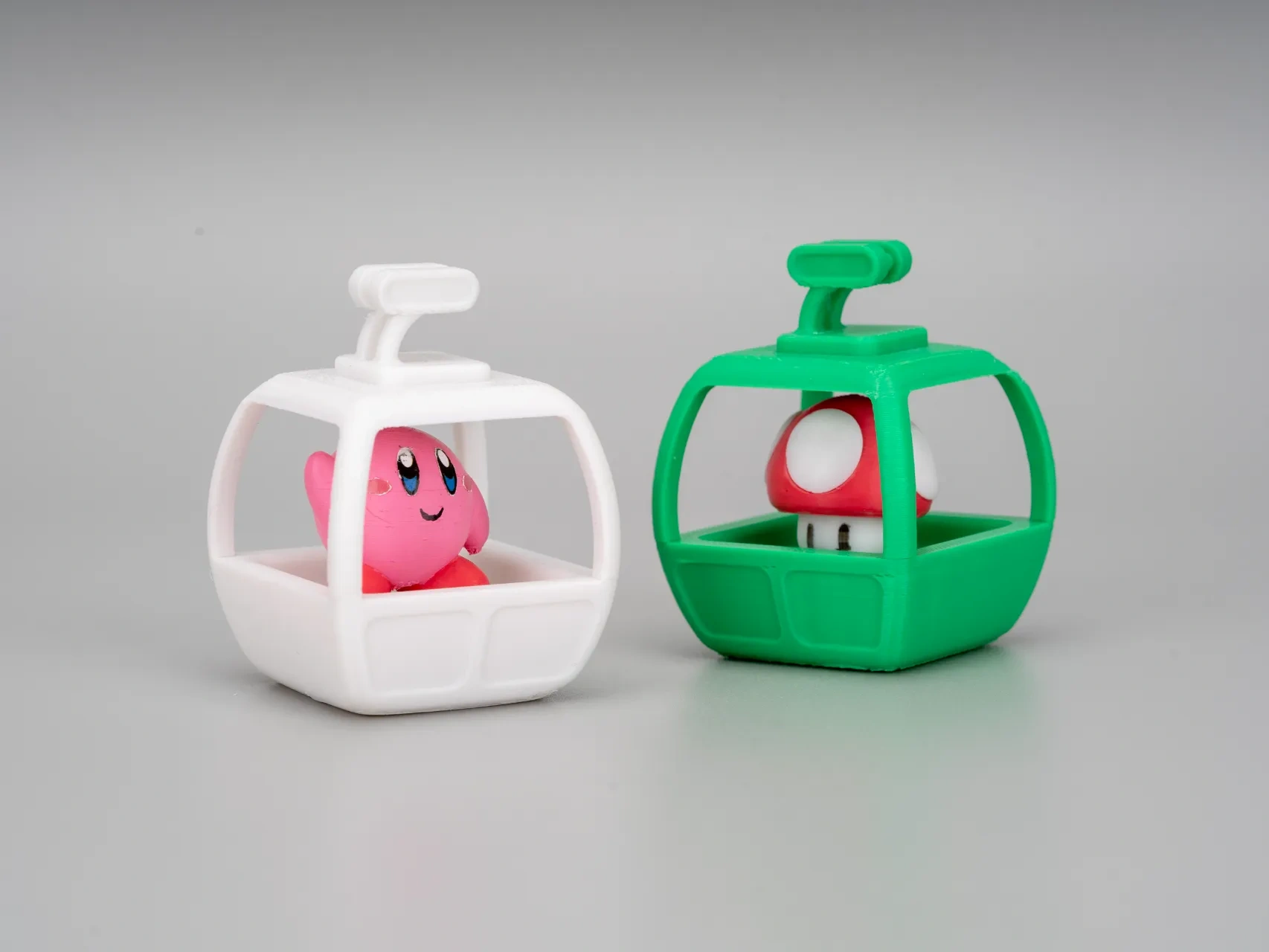 Miniatura 1 do modelo 3D 迷你缆车车载香薰挂件/装饰摆件/微缩模型/后视镜挂饰Cable Car aromatherapy