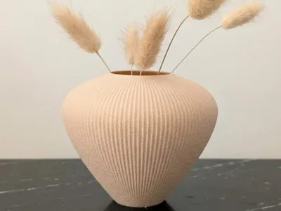 Fuzzy Heart Vase
