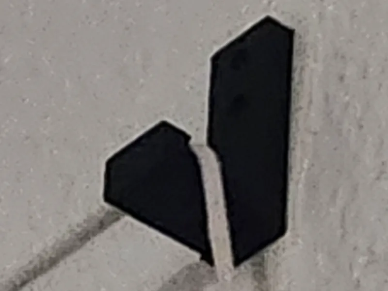 Canas poster hanging hooks