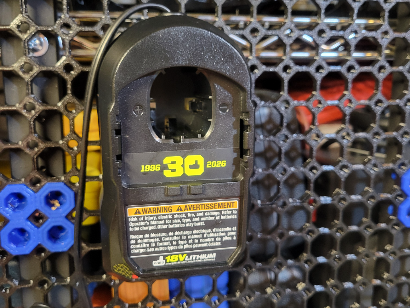 Customizable Keyhole Mount Multiconnect/Pegboard