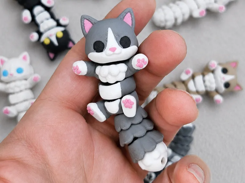 Flexi Cat Keychain & Fridge Magnet - Taro
