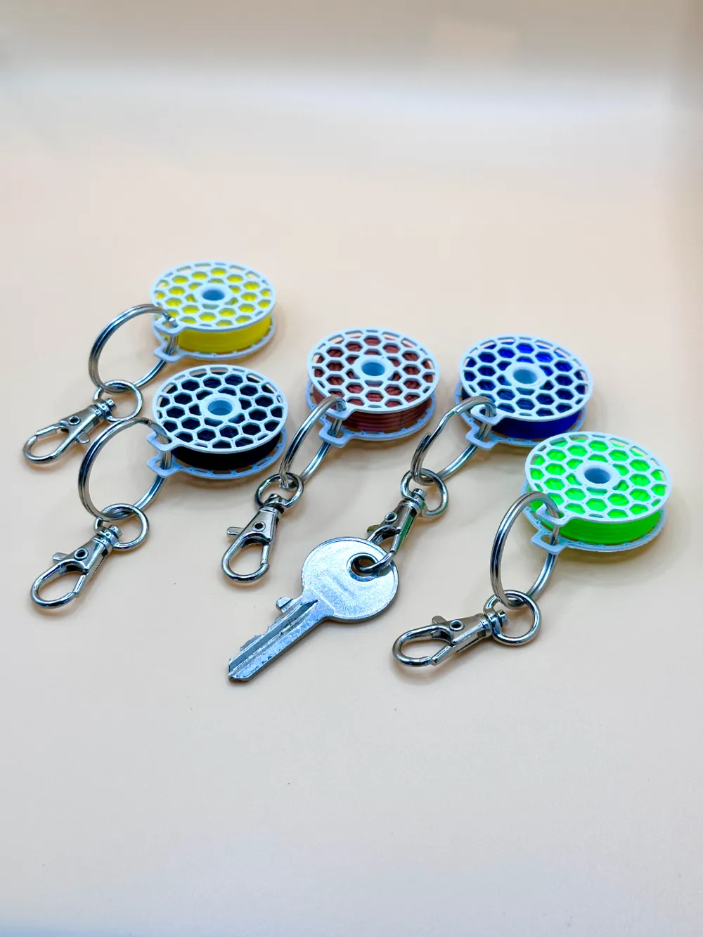 Mini Spool Key Chain and Key Rack by EP-3D - MakerWorld